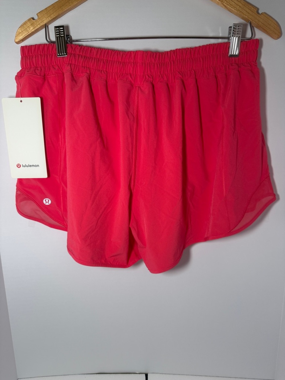 lululemon athletica Hotty Hot 4” Shorts-NEW With Tags